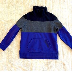 Under armour sweater in black, grey, purple size youth large